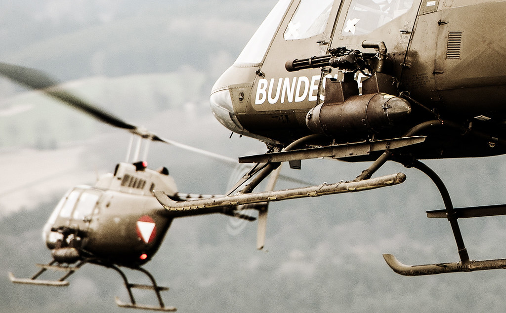 Push the photo to get more information about Austrian Airforce