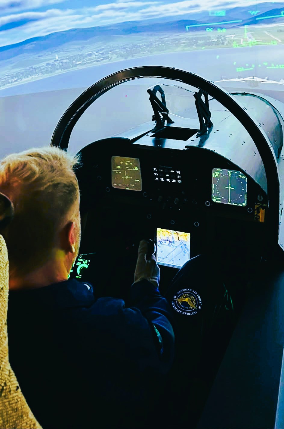 Push the Photo to get the Video of Commanders Training