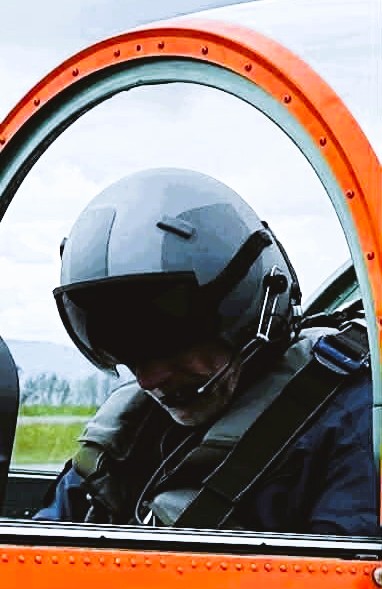 Push the Photo to get the Video about PC7 Aerobatic Training in Swiss/Lausanne 2025 with Boris Otter